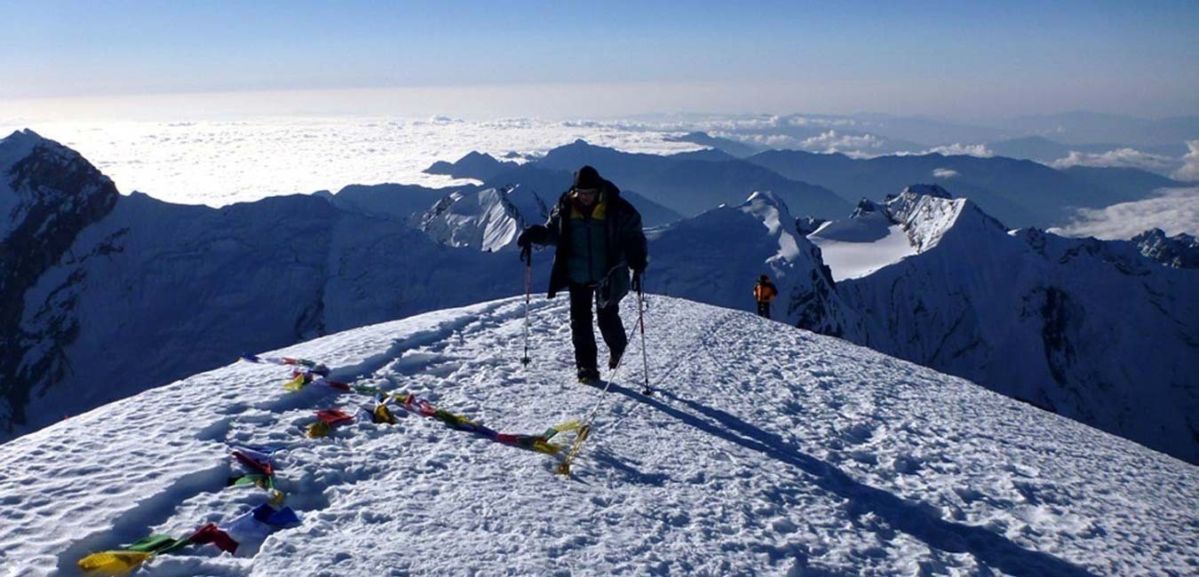 Nima Adventure  climbing image